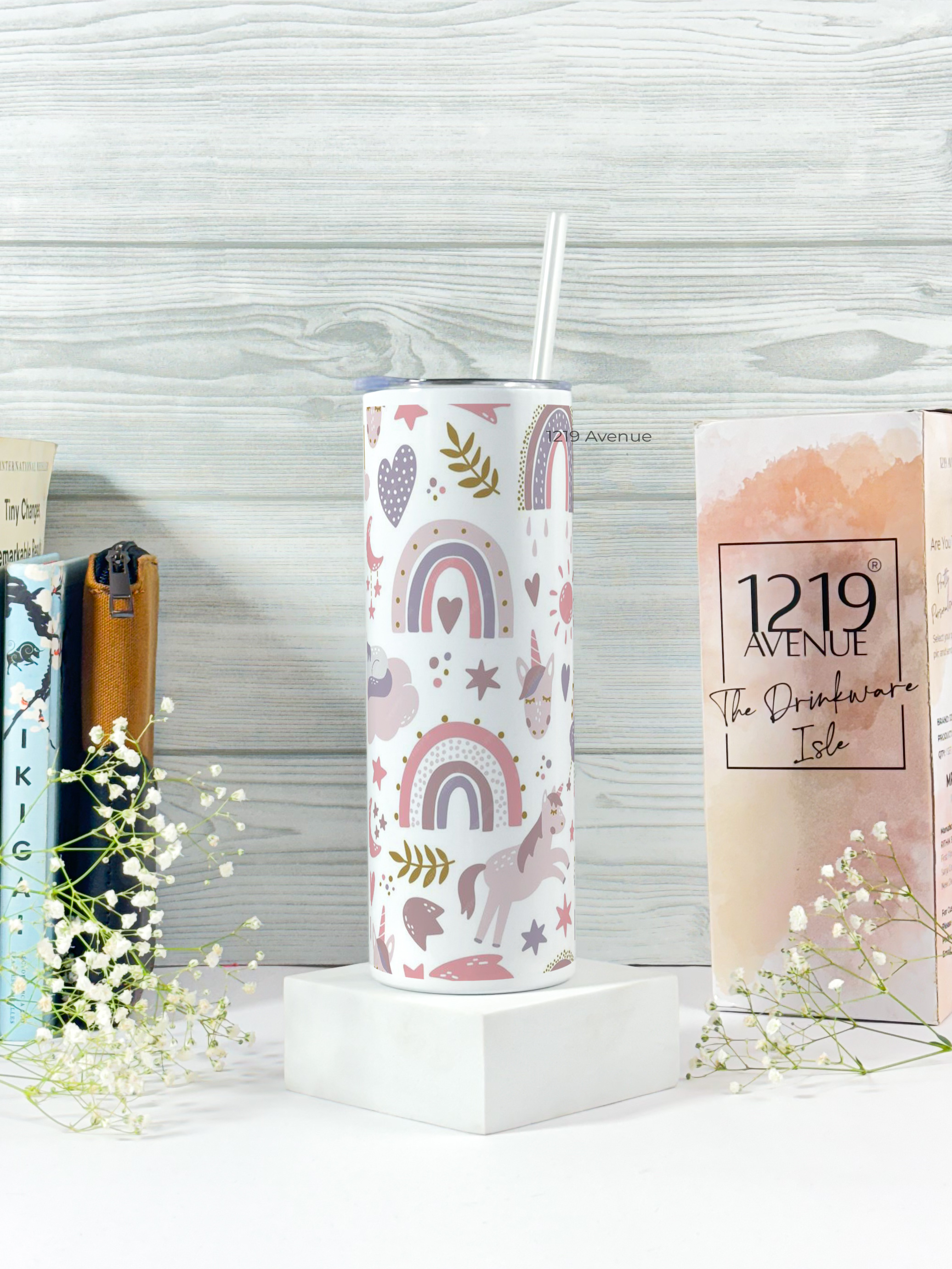 Colossal Tumbler 700ML with Straw | Dreamy Unicorn Print |Double Walled Insulated Tumbler 7-8 hrs