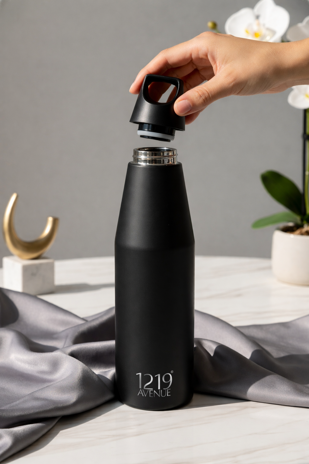 Nuvra Geo-Dash Insulated Bottles 12hrs+ Hot and Cold |Premium Gifting | 580ml and 1100ml | 1 litre capacity