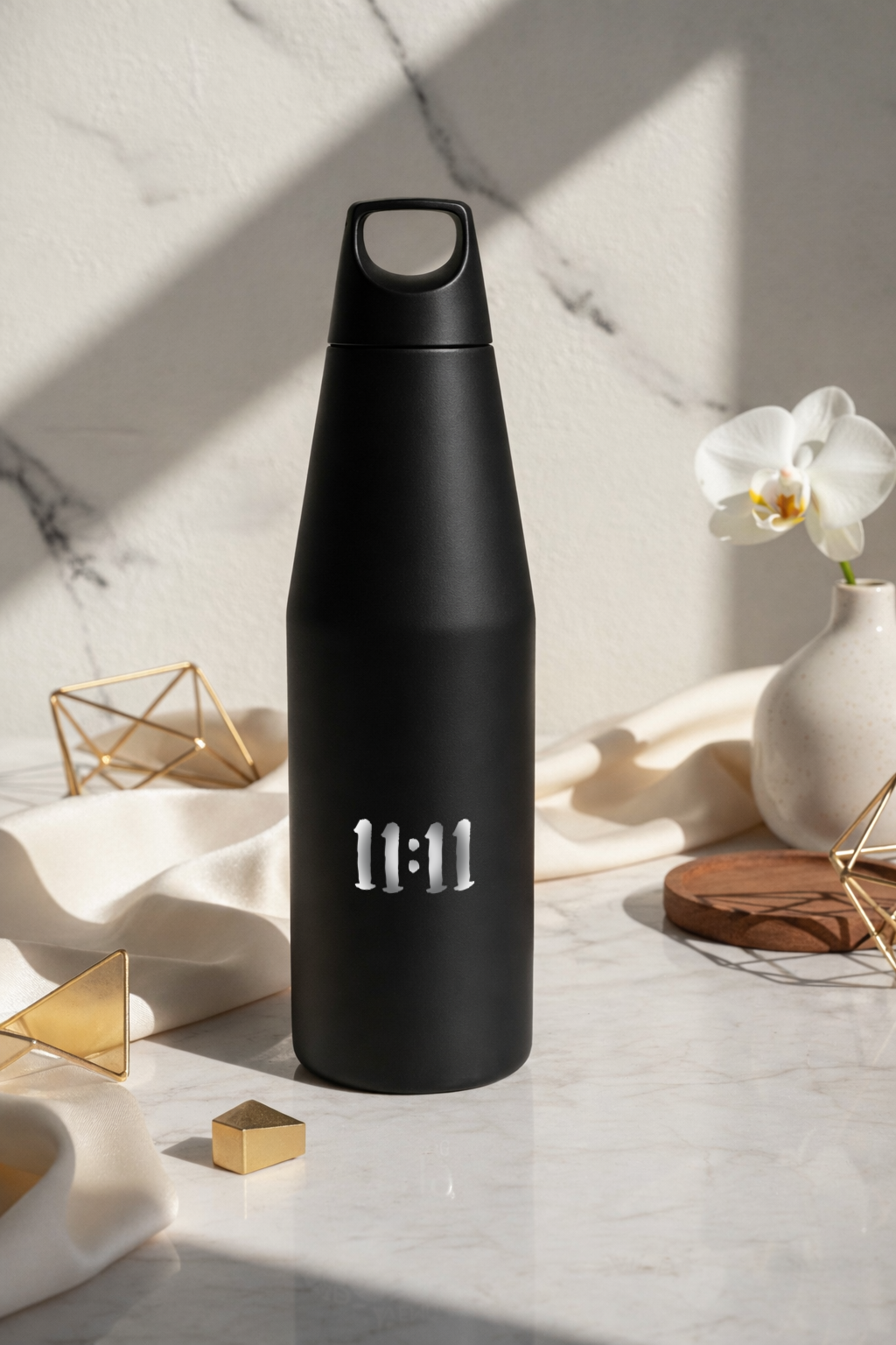 Printed Nuvra Geo-Dash Insulated Bottles 12hrs+ Hot and Cold |Premium Gifting | 580ml and 1100ml | 1 litre capacity